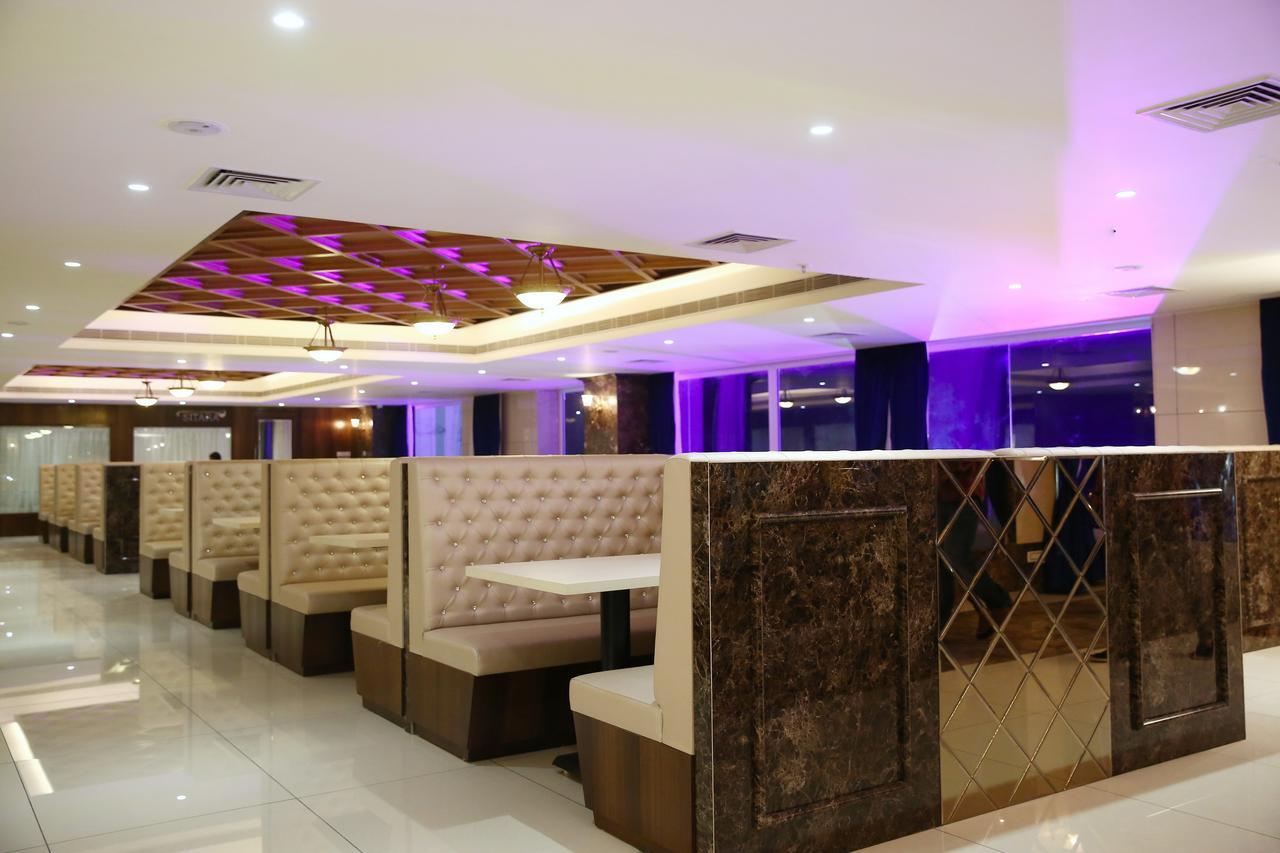 Hotel Shubham Palace ไฮเดอราบัด ภายนอก รูปภาพ