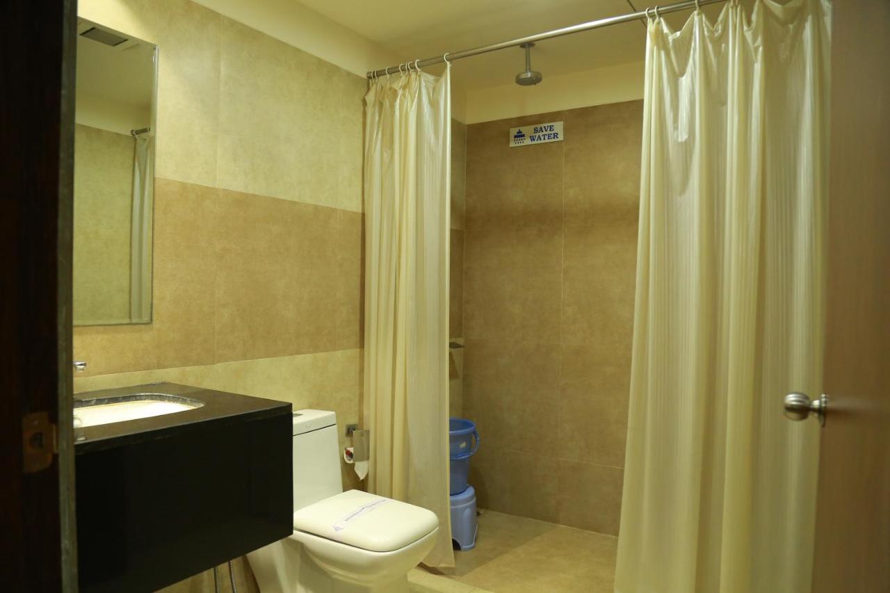 Hotel Shubham Palace ไฮเดอราบัด ภายนอก รูปภาพ
